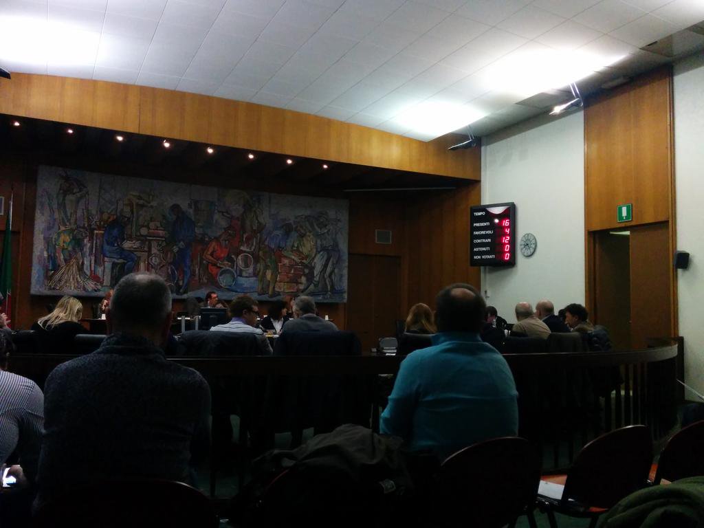 Bocciata la mozione #opendalmine http://t.co/5FHtGEEDUD